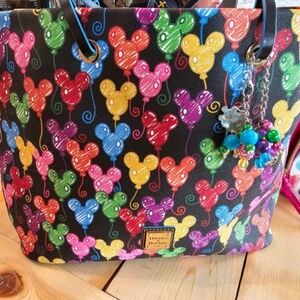 D&B - Disney 10th Anniversary Balloon Tote *Signed*